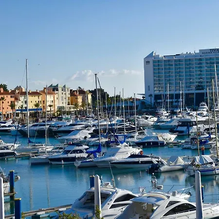 فيلة Amora Sacha *